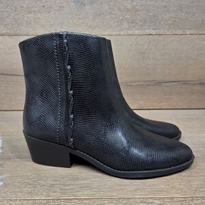 Lucky Brand Black FAKELLE Zip Ankle Boot Bootie Size 7.5 Snake Skin Embossed